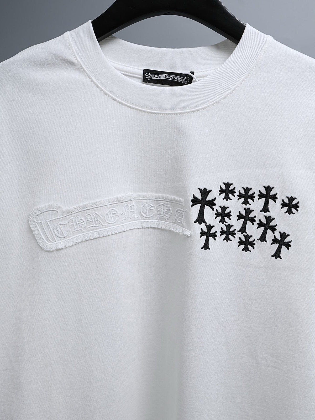 Chrome Hearts Clustered Cross Short-Sleeve T-Shirt ¡ª detail