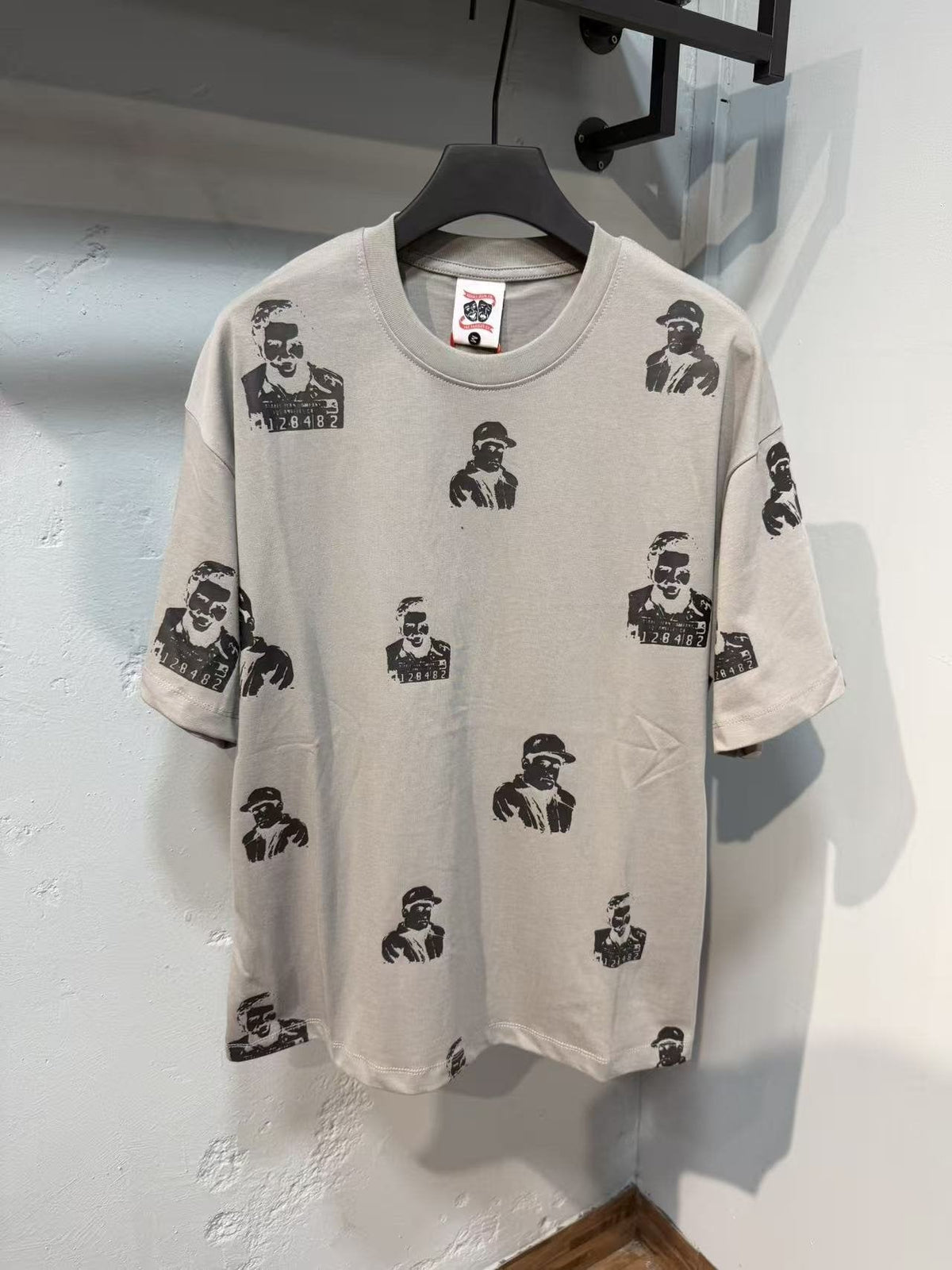 ASAALL All-Over Portrait Graphic Short-Sleeve T-Shirt ¡ª front