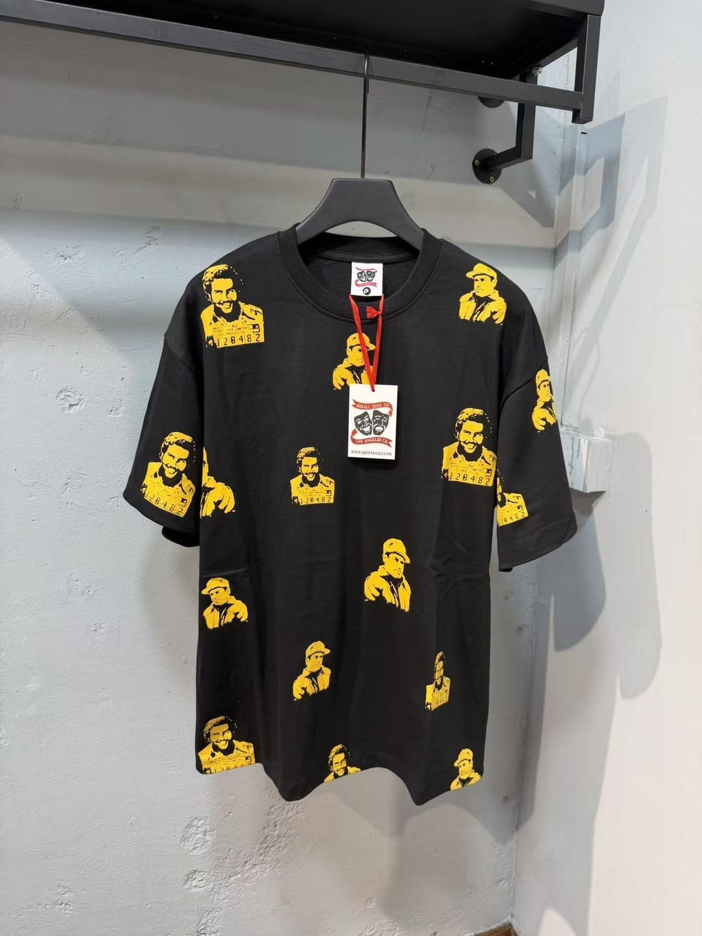 ASAALL All-Over Portrait Graphic Short-Sleeve T-Shirt ¡ª front
